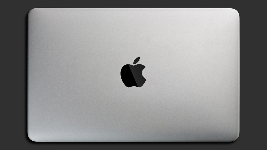Discover unbeatable discounts on Apple laptops and accessories at Amazon. Upgrade your tech game with incredible deals on top-of-the-line products. Dont miss out on these amazing savings!