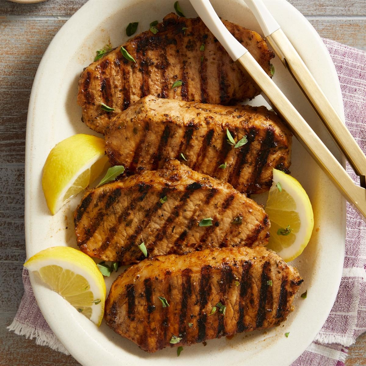 Tasty Greek pork chops with a zesty marinade can be grilled or broiled to perfection in just 10 minutes. The flavorful marinade is best prepared ahead of time for optimal taste. Enjoy this delicious and easy dish for a quick and satisfying meal